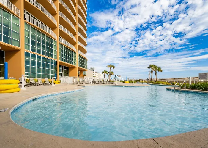 Phoenix Gulf Towers 1904 Apartment *